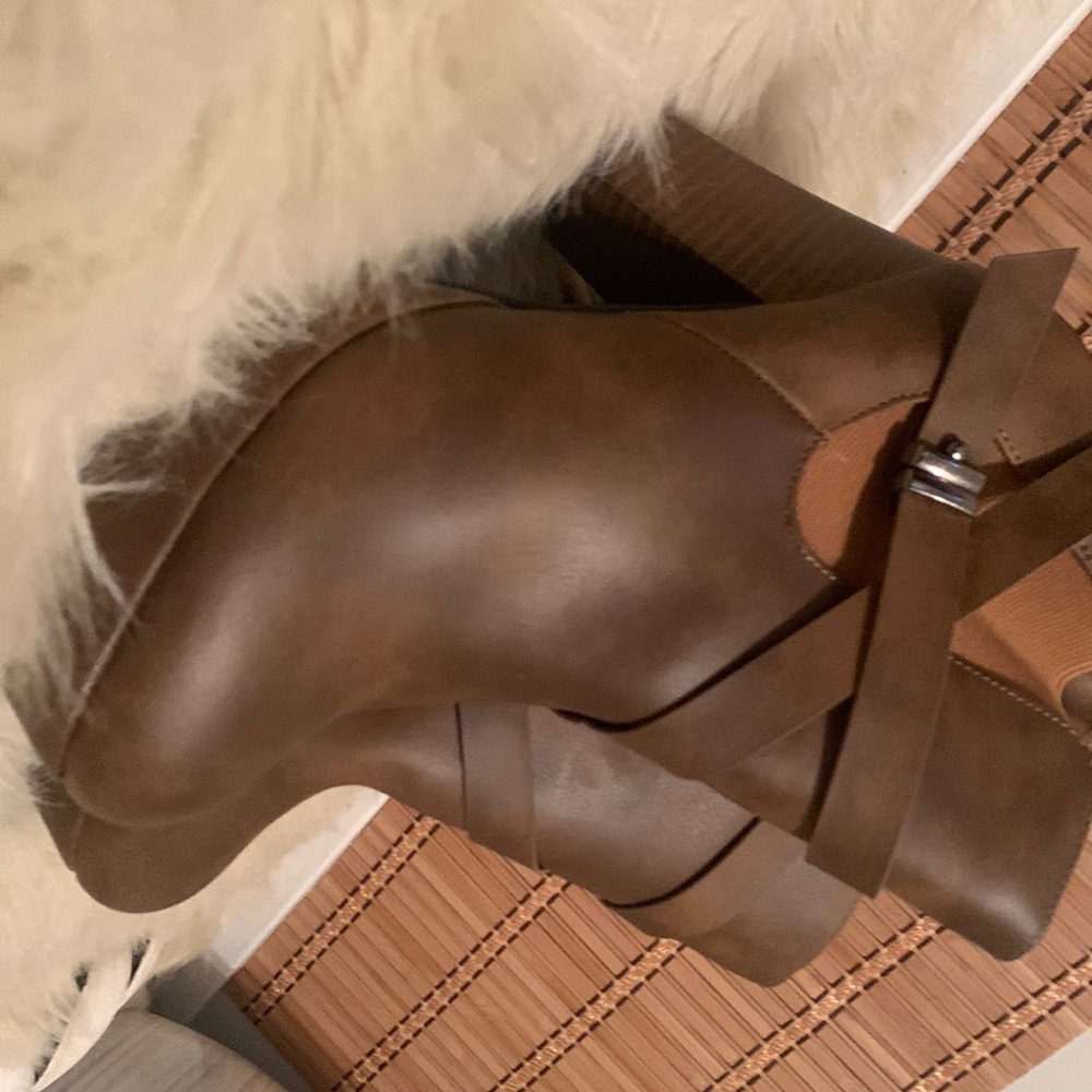 Dominique Nicole Ankle Boots